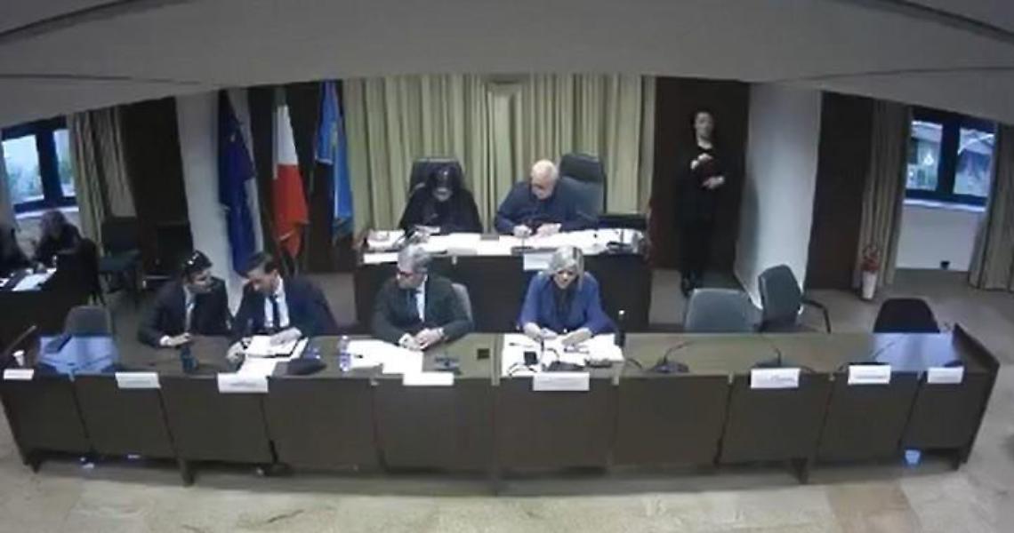 Consiglio Comunale: unanimità sul parco commerciale all'ex Macir