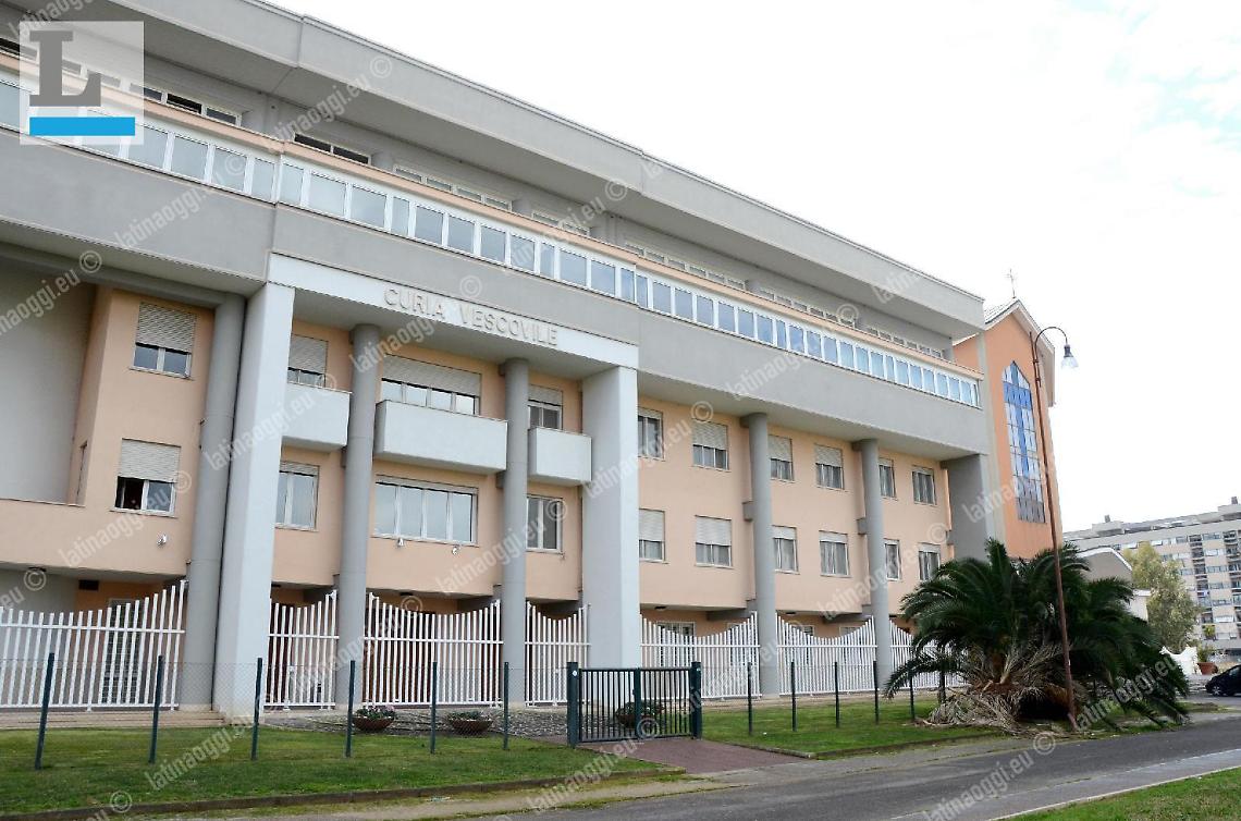 Nuove accuse nei confronti dell'ex prof. Spunta un ammanco di 50mila euro
