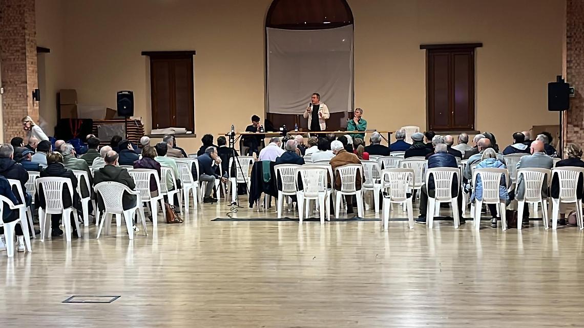 L'opposizione unita: discarica  di Montello, basta servitù