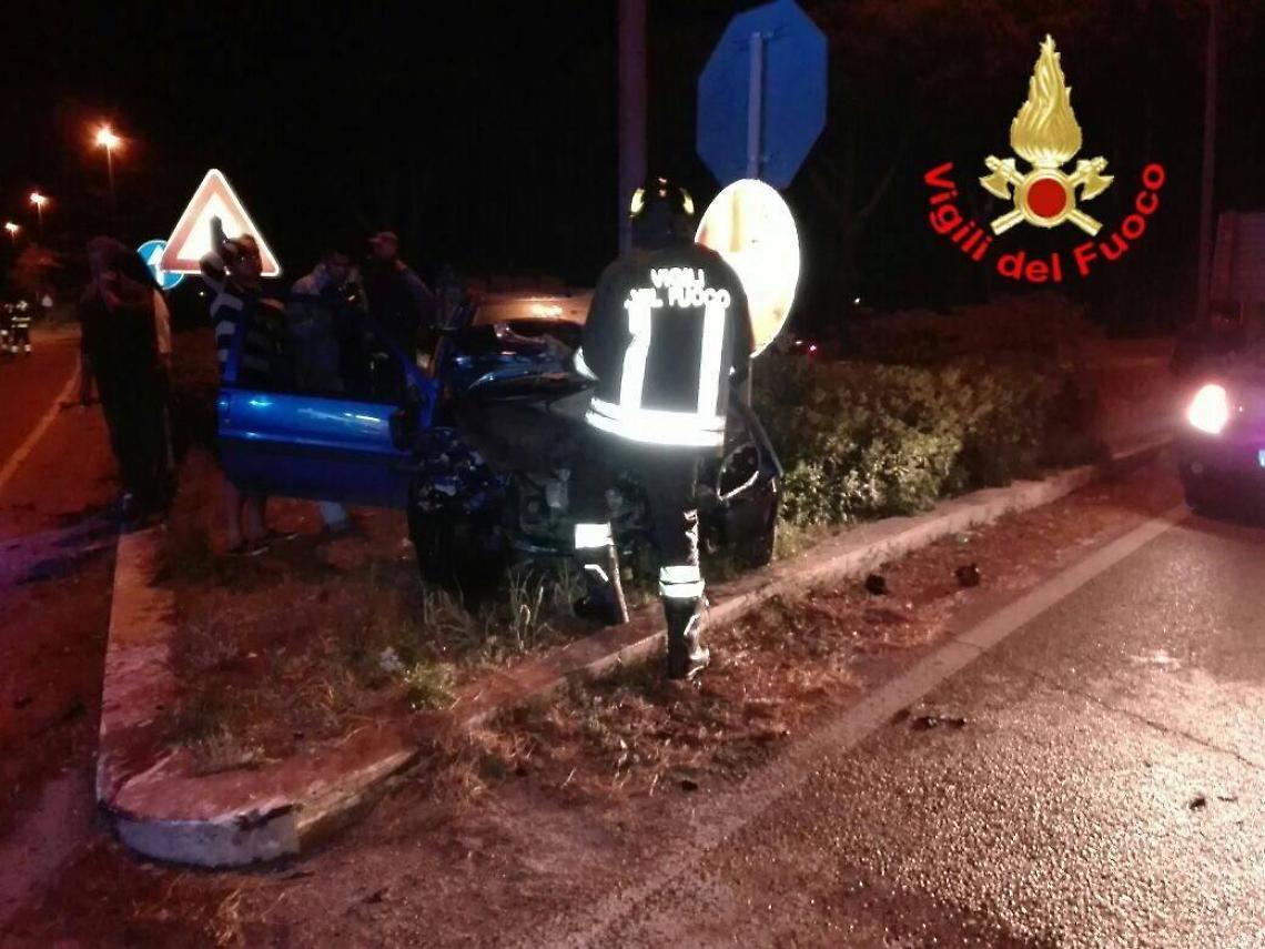 Incidente sulla Flacca, tre feriti. Uno è minorenne