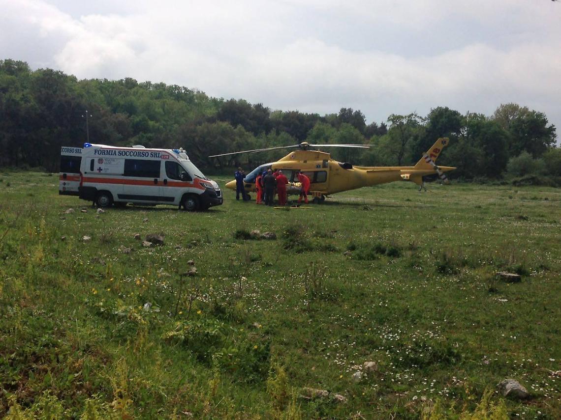 Operato l'operaio 51enne ferito alla mano con una motosega, intervento riuscito