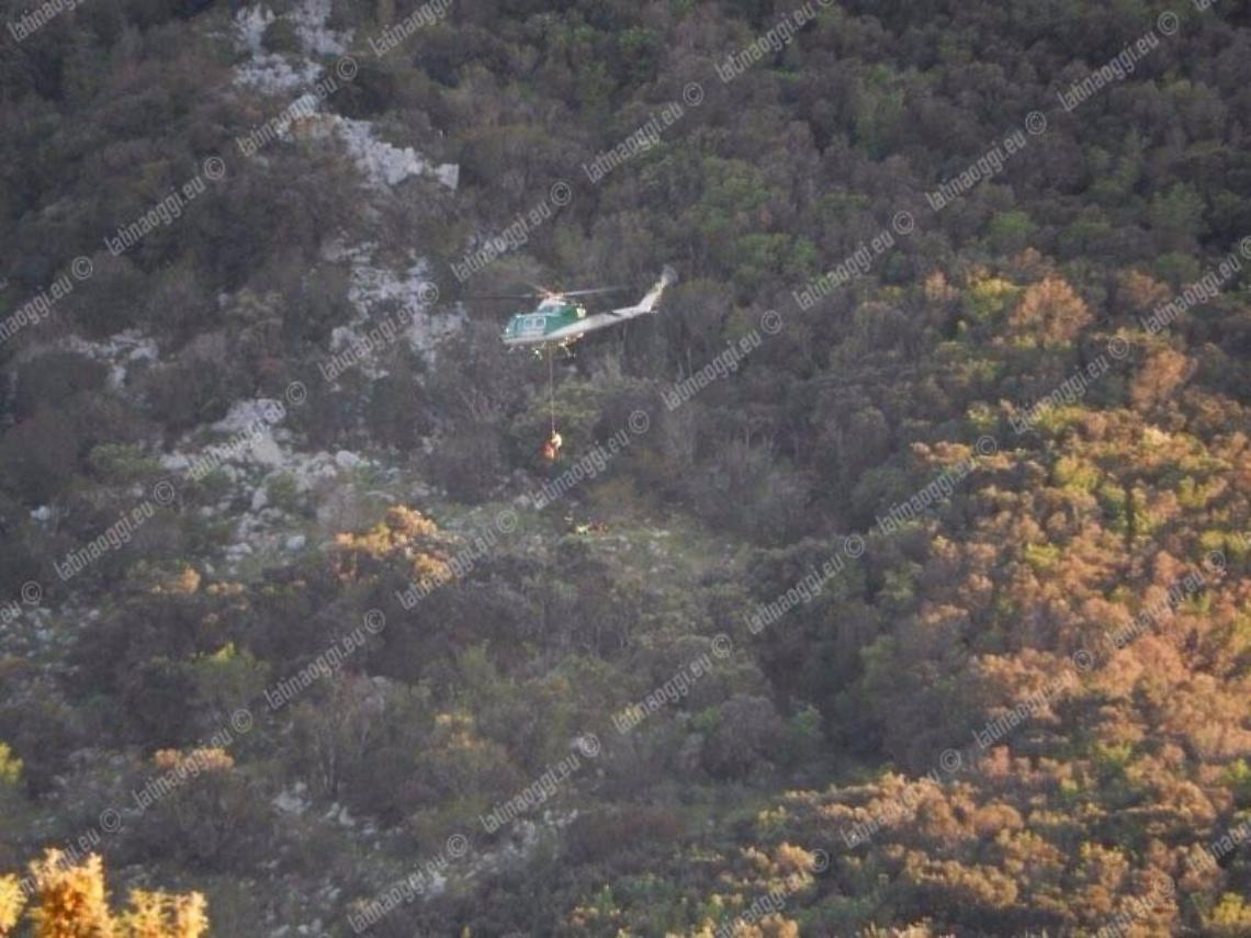 Si fa male sul promontorio del Circeo, escursionista ferito rimane bloccato e allerta i soccorsi