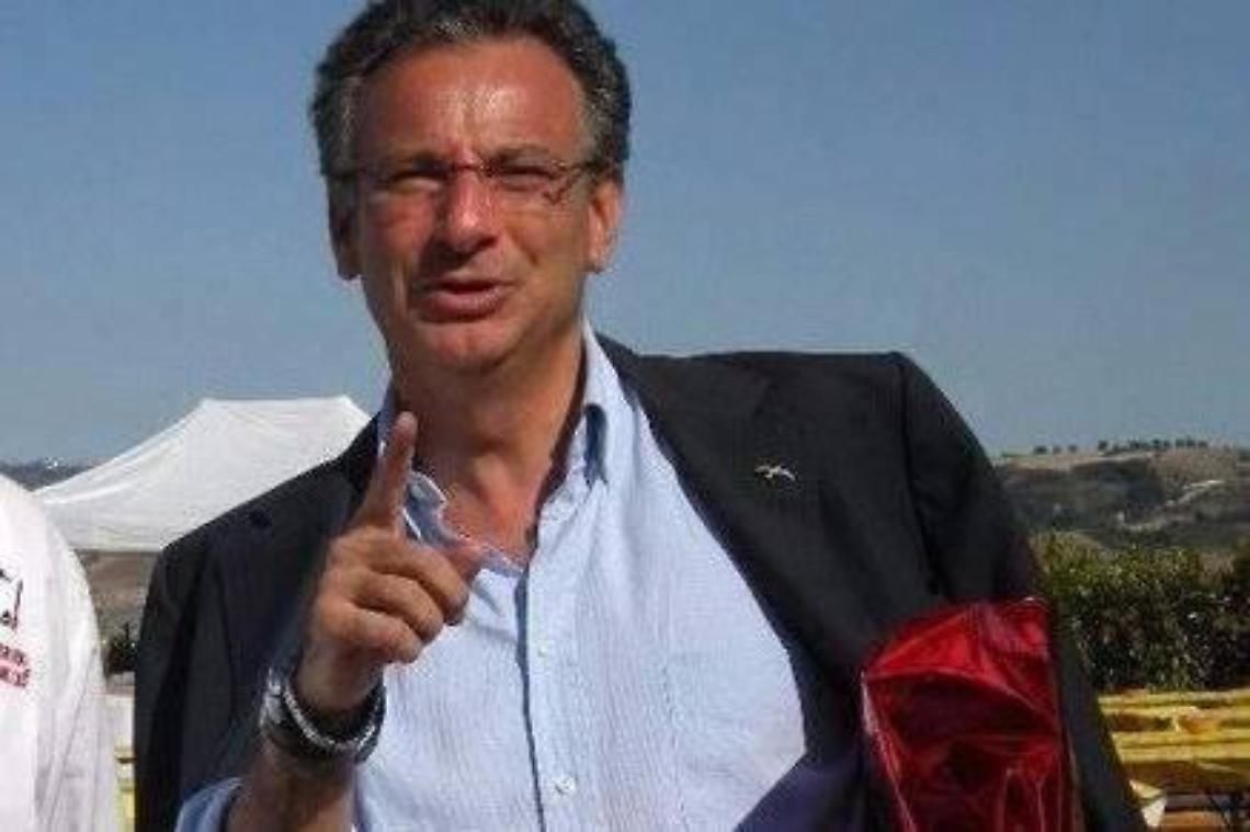 Una citt&agrave; a misura di libro oggi la presentazione del volume &ldquo;Continuiamo a riderci su&rdquo;