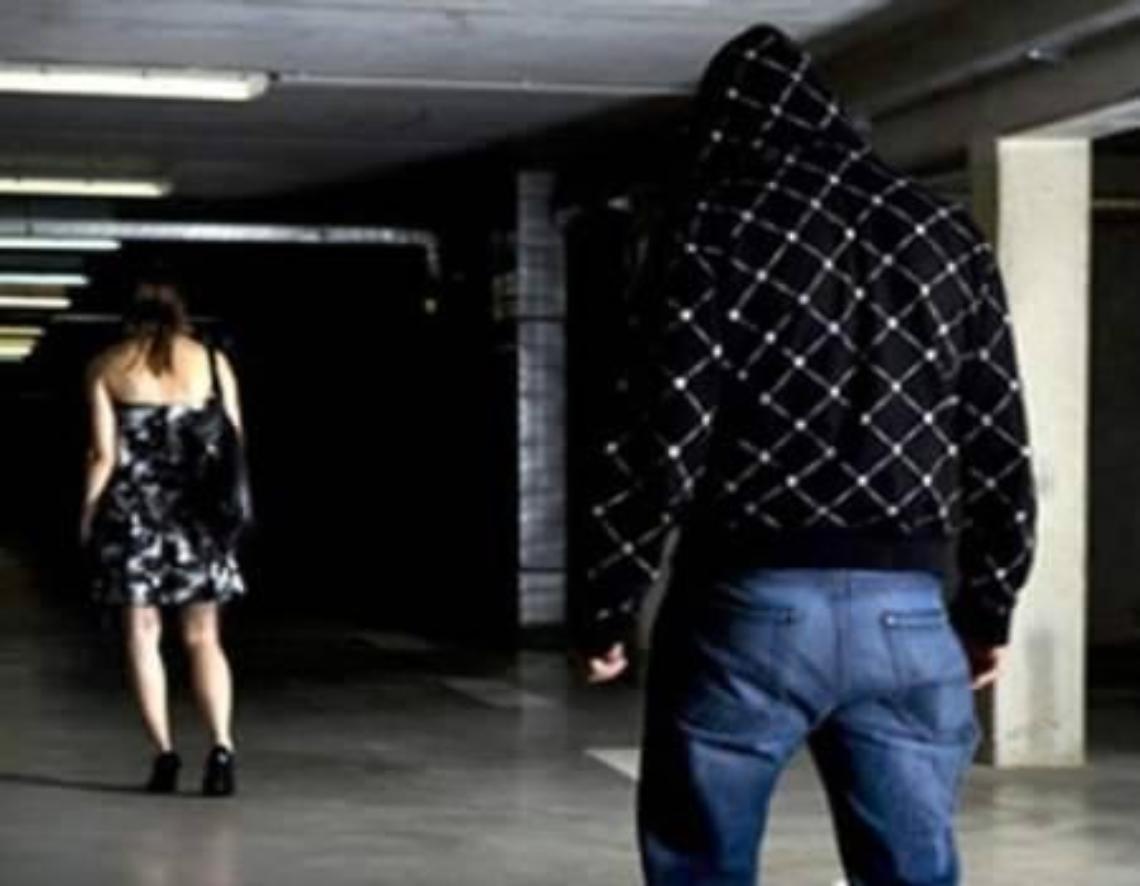 Due ragazze minorenni molestate e inseguite fin dentro casa da un 25enne, paura in citt&agrave;