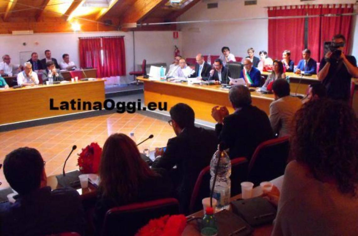 Dopo il sostegno di Forza Italia, il sindaco Bartolomeo punta a formare una giunta tecnica