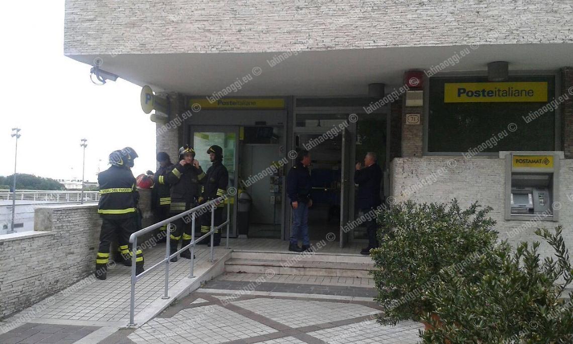 Cercano di incassare un vaglia contraffatto, truffa sventata alle Poste