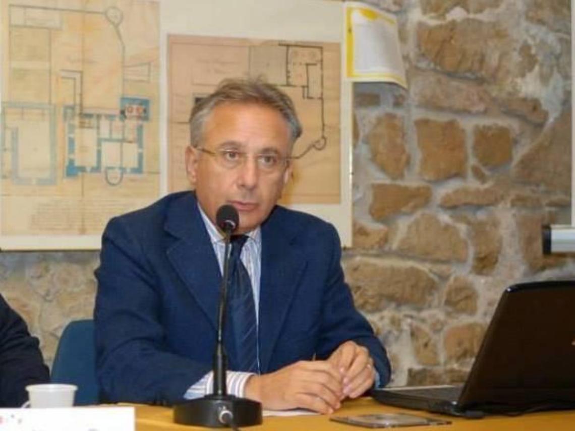 Guercio: targhe, medaglie e pergamente in discarica, la giunta Coletta butta la nostra storia