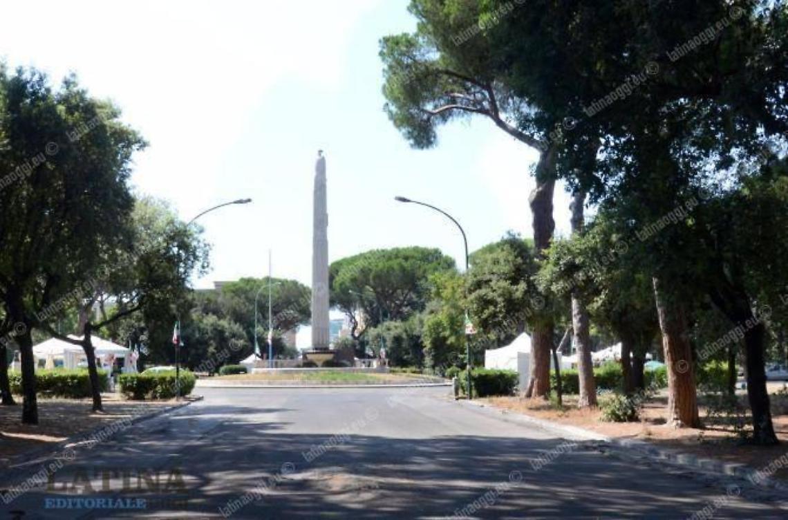 Da Parco Mussolini a Falcone e Borsellino: Lbc sbianchetta la storia e l'opposizione alza gli scudi
