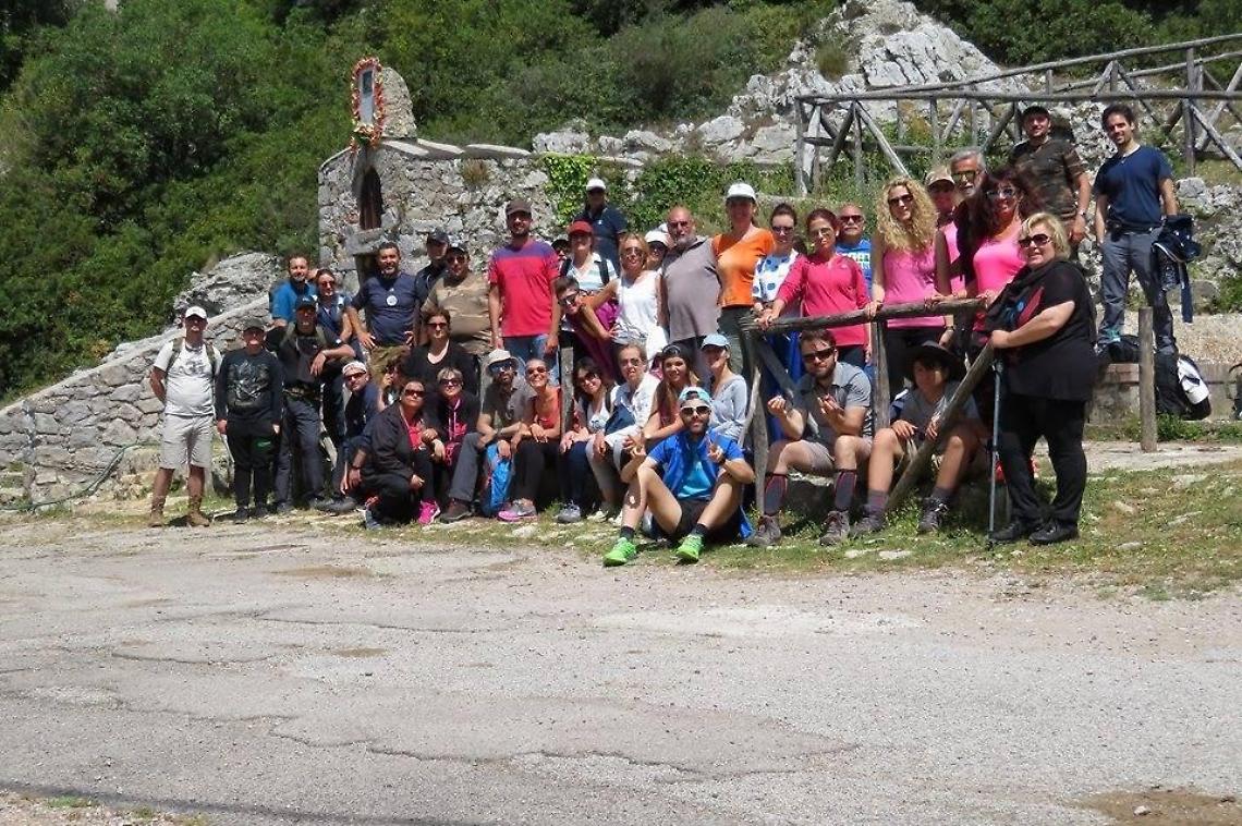 Trekking sulle colline di Terracina. Il tour La Ciana-Santo Stefano culmina con colazione collettiva