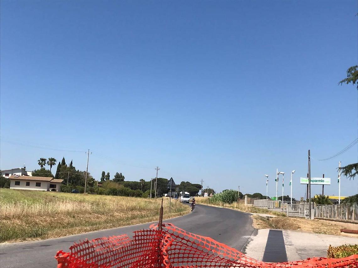 Incidente a Tre Cancell tra un'auto e uno scooter. Ferito elitrasportato in ospedale