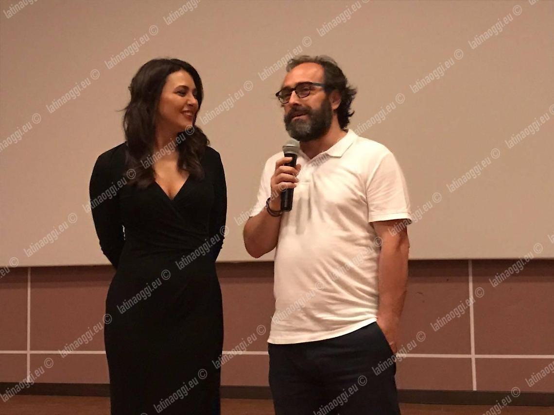 Sala piena per Karin Proia all'Oxer per la sua prima esperienza da regista