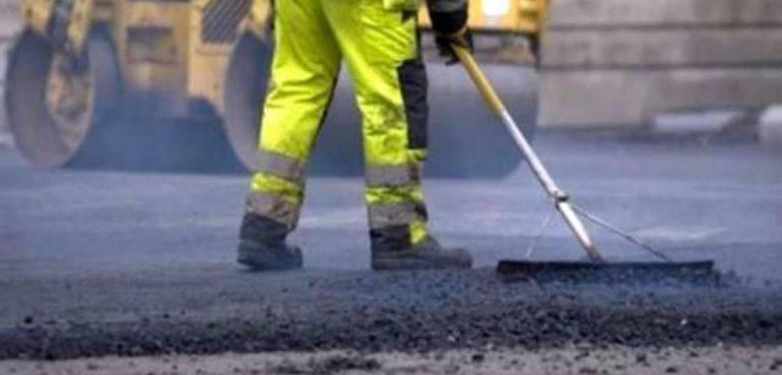 strade lavori asfalto