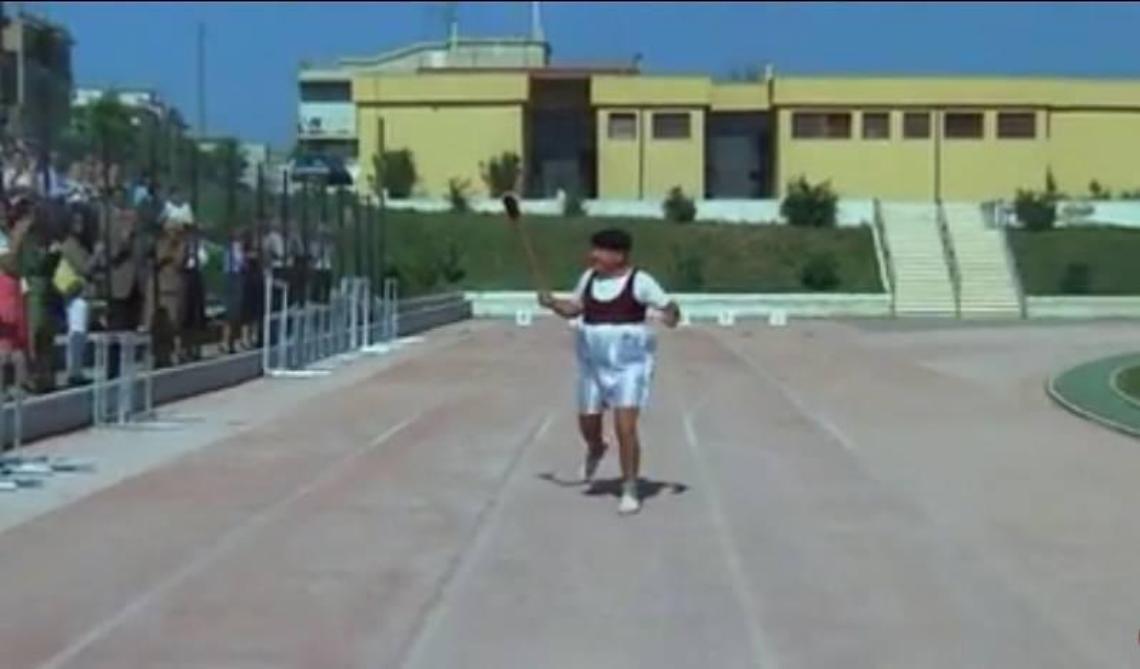 E' morto Paolo Villaggio, il suo "Fantozzi subisce ancora" girato allo stadio di Aprilia