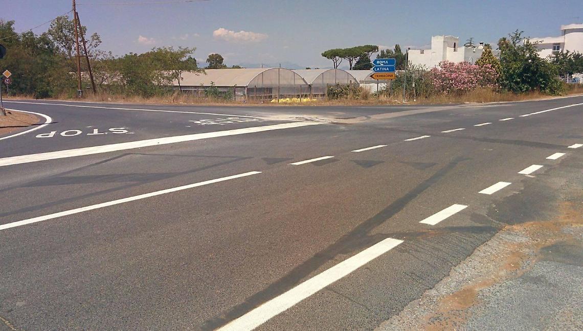 Scompare la rotatoria all'incrocio di Golfo Sereno, dietrofront dell'amministrazione