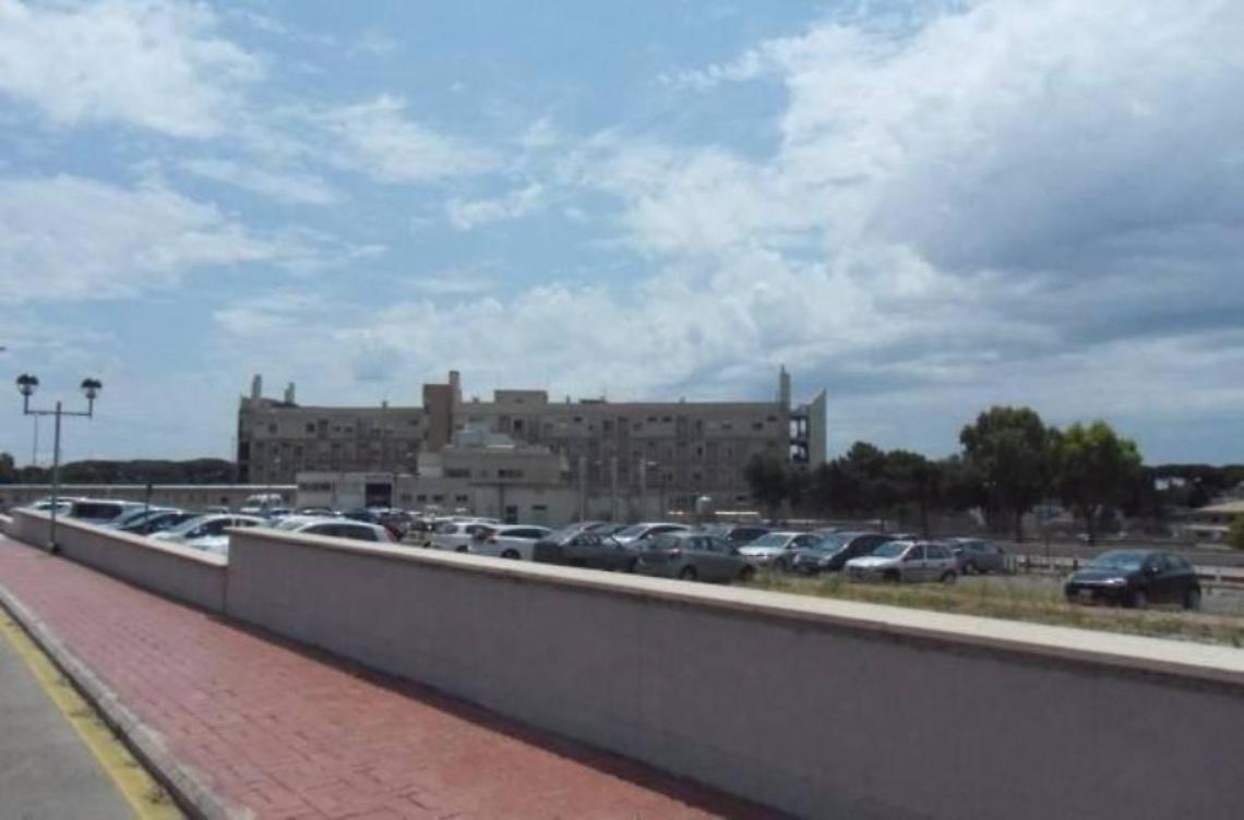Ospedali "Riuniti", arriver&agrave; un medico ma il personale resta ridotto all'osso. Servono investimenti