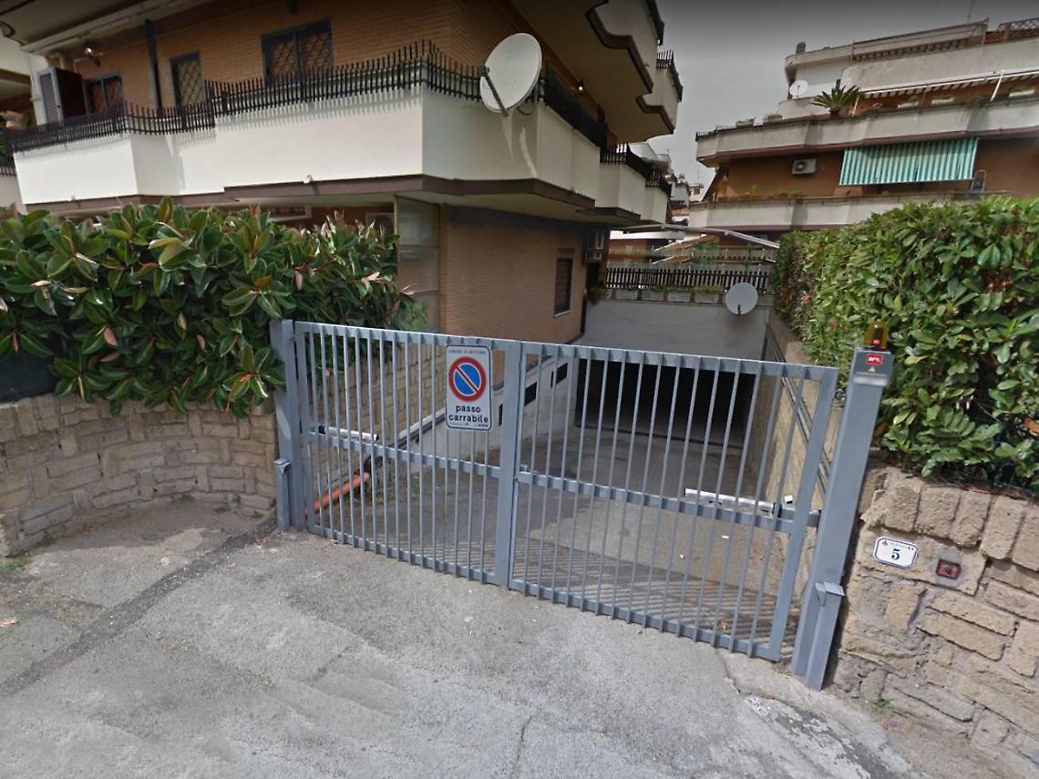 Incursione notturna nei garage di via dei Glicini: &egrave; il terzo episodio in due anni