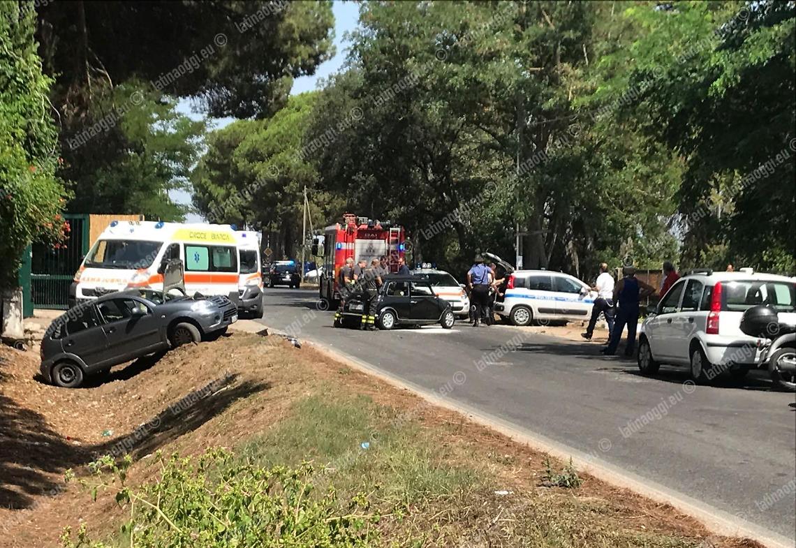 Incidente su via Mediana Vecchia, due feriti soccorsi dal personale della Croce Bianca