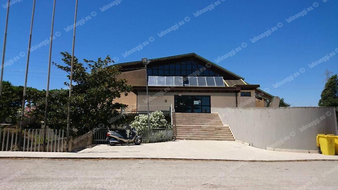 Impianti sportivi, lo sfogo del presidente del Basket: "Il sindaco ci aiuti a non scomparire"