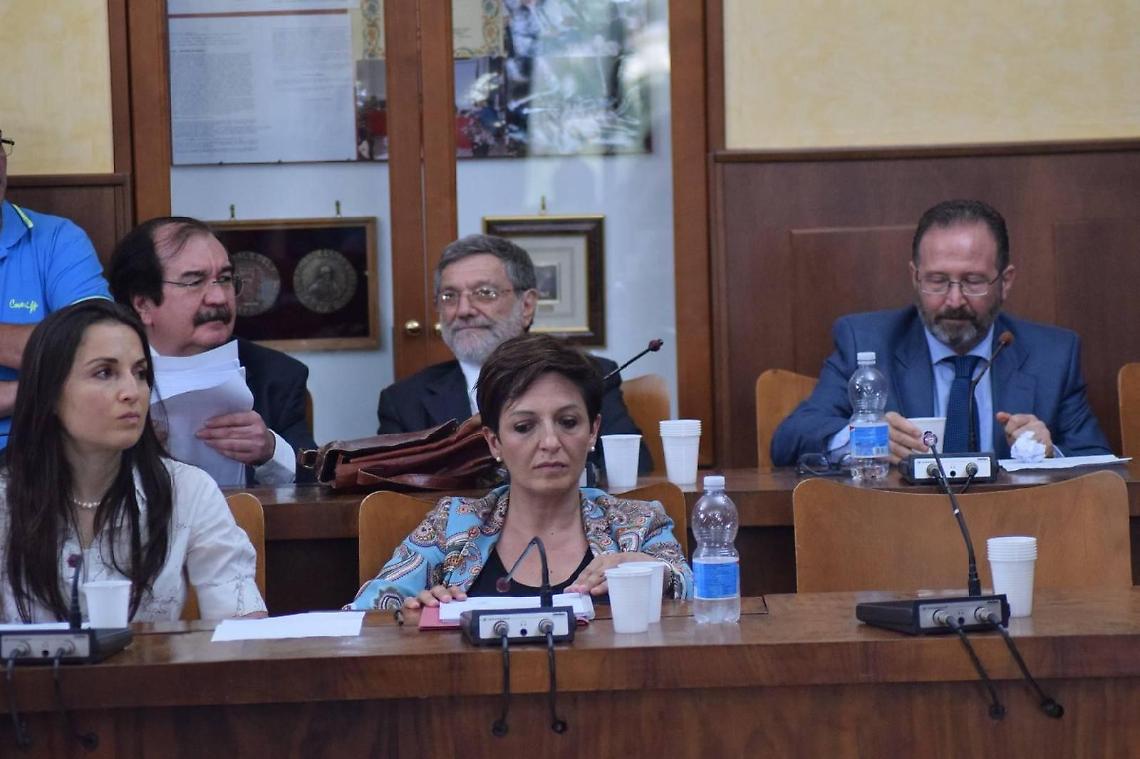 Bianco Leone marcia spedita, Sezze Bene Comune arranca. l'opposizione a due velocit&agrave;