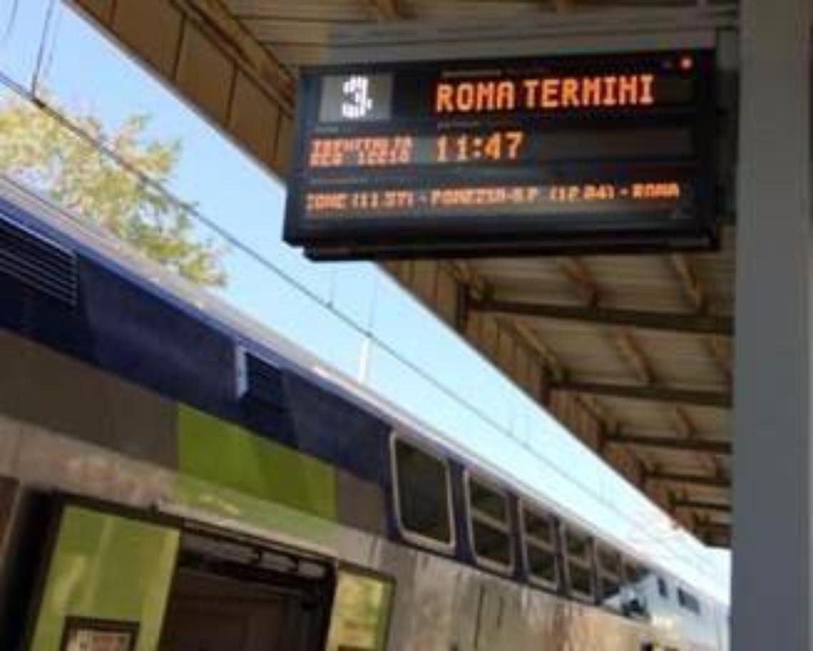 Realizzati nuovi sistemi di informazione nelle stazioni di Cisterna di Latina e Campoleone