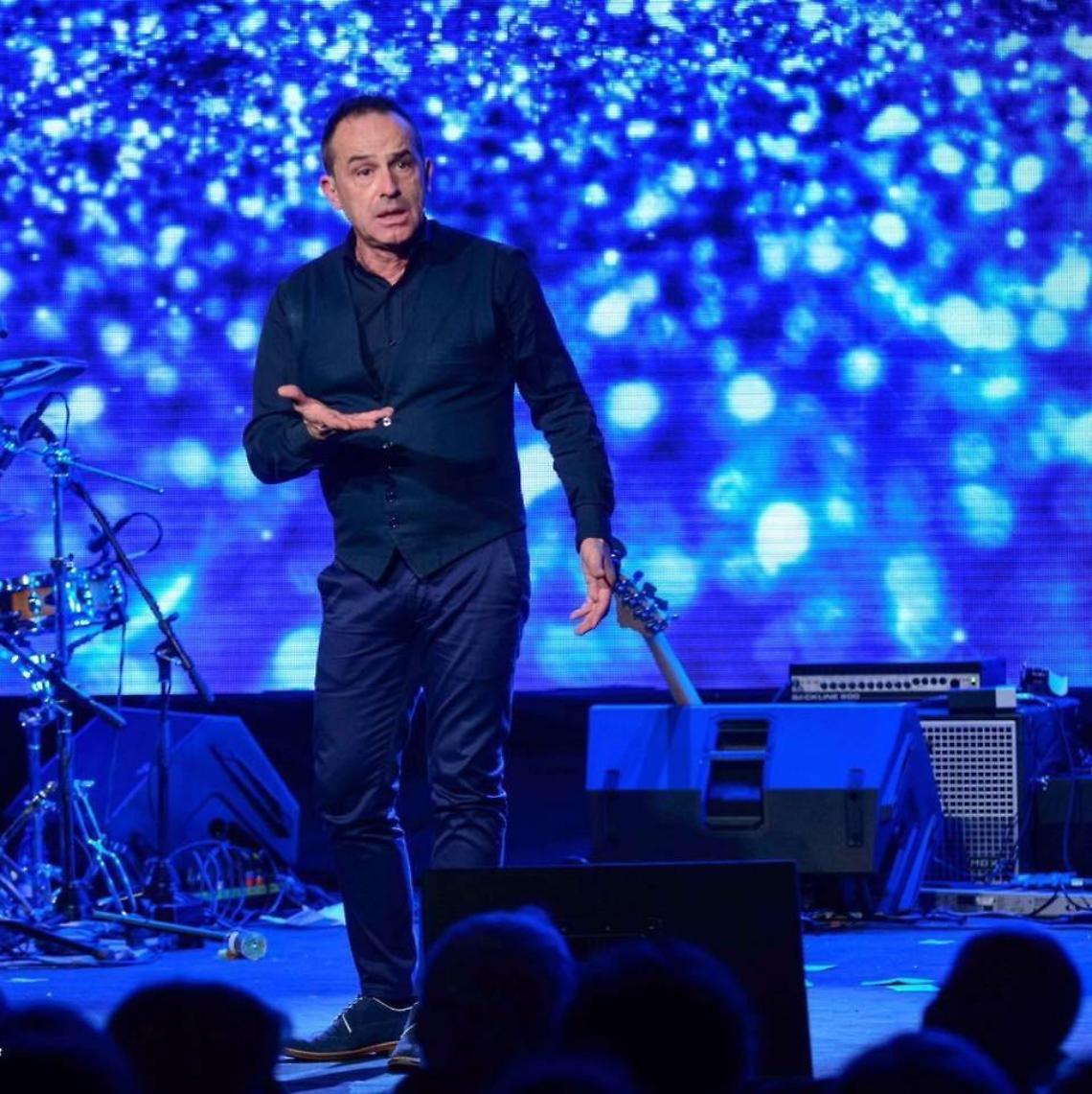 Questa sera Giuliani all'Arena del Mare: "Porto i migranti in scena"