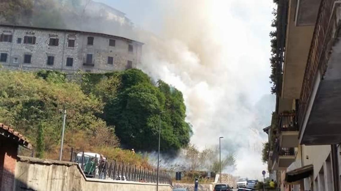 Artena devastata dagli incendi, in pochi giorni distrutte le aree verdi. Montagna irriconoscibile