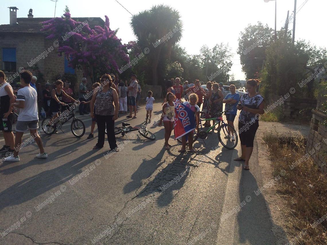 Carenza idrica nel sud pontino, cittadini e associazioni tornano in piazza per protestare