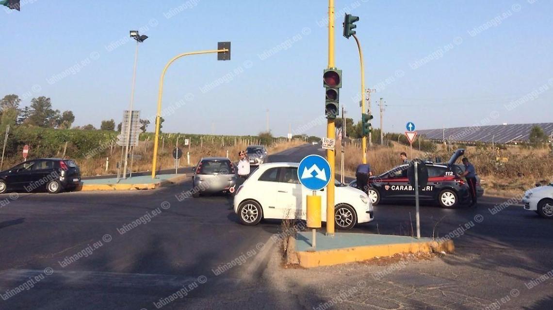 Semaforo ancora spento ai Cinque Archi. Altro incidente questa mattina ma senza feriti
