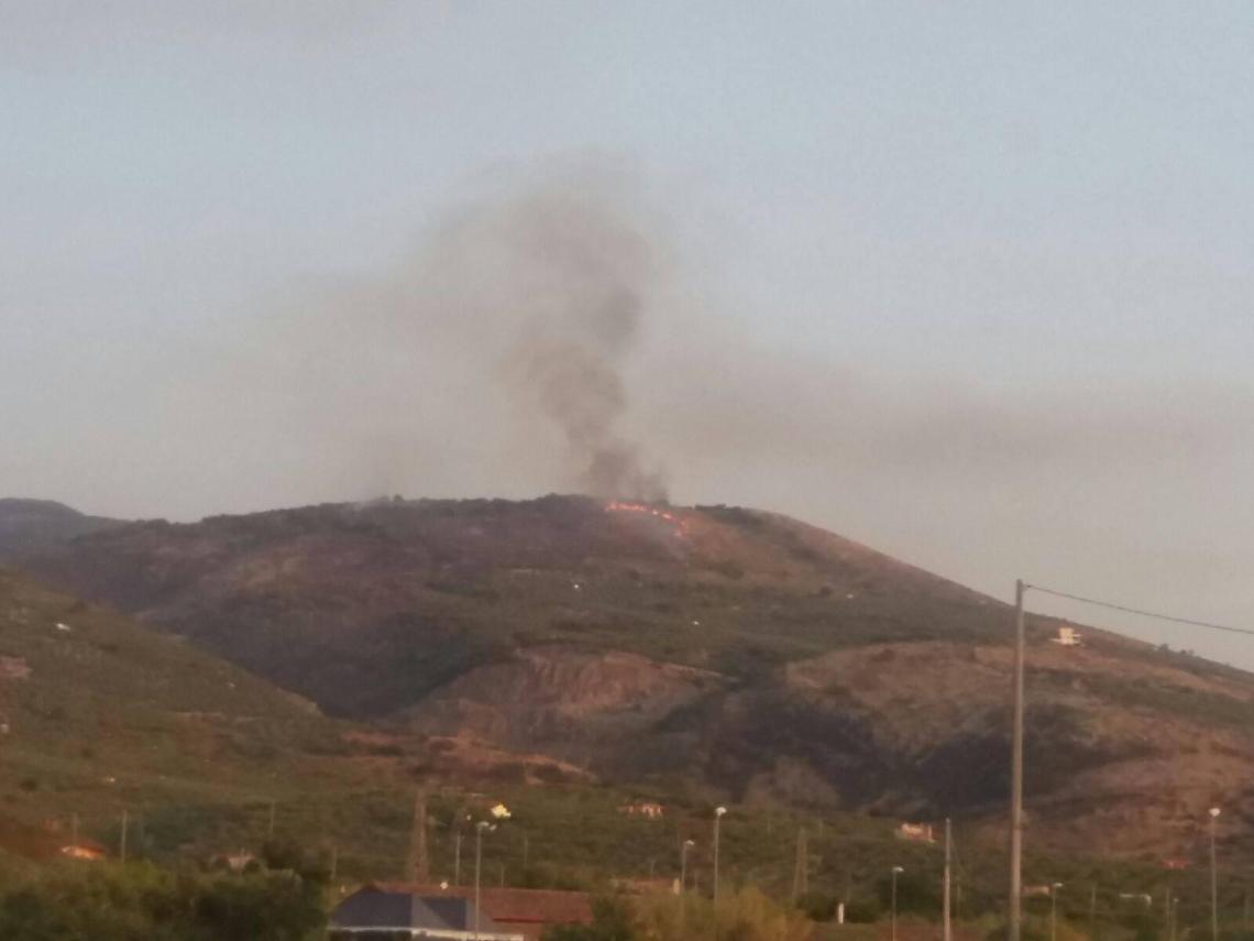 Acqua "dirottata" per spegnere un incendio sui Lepini, alcune zone restano a secco