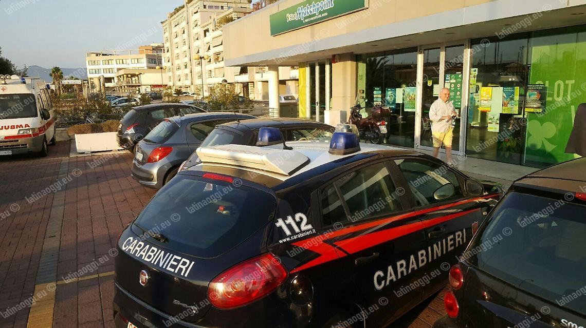 Identificato il rapinatore che ha fatto irruzione nella sala Sisal Match Point, è un 19enne