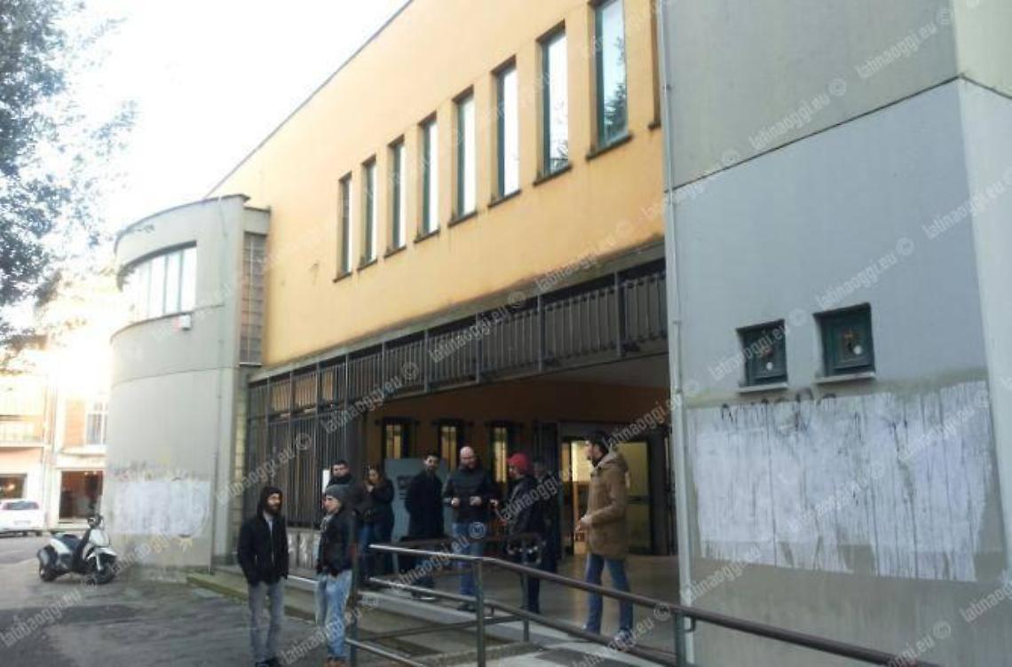 Accolte le richieste degli studenti, la biblioteca comunale aprirà anche il sabato mattina