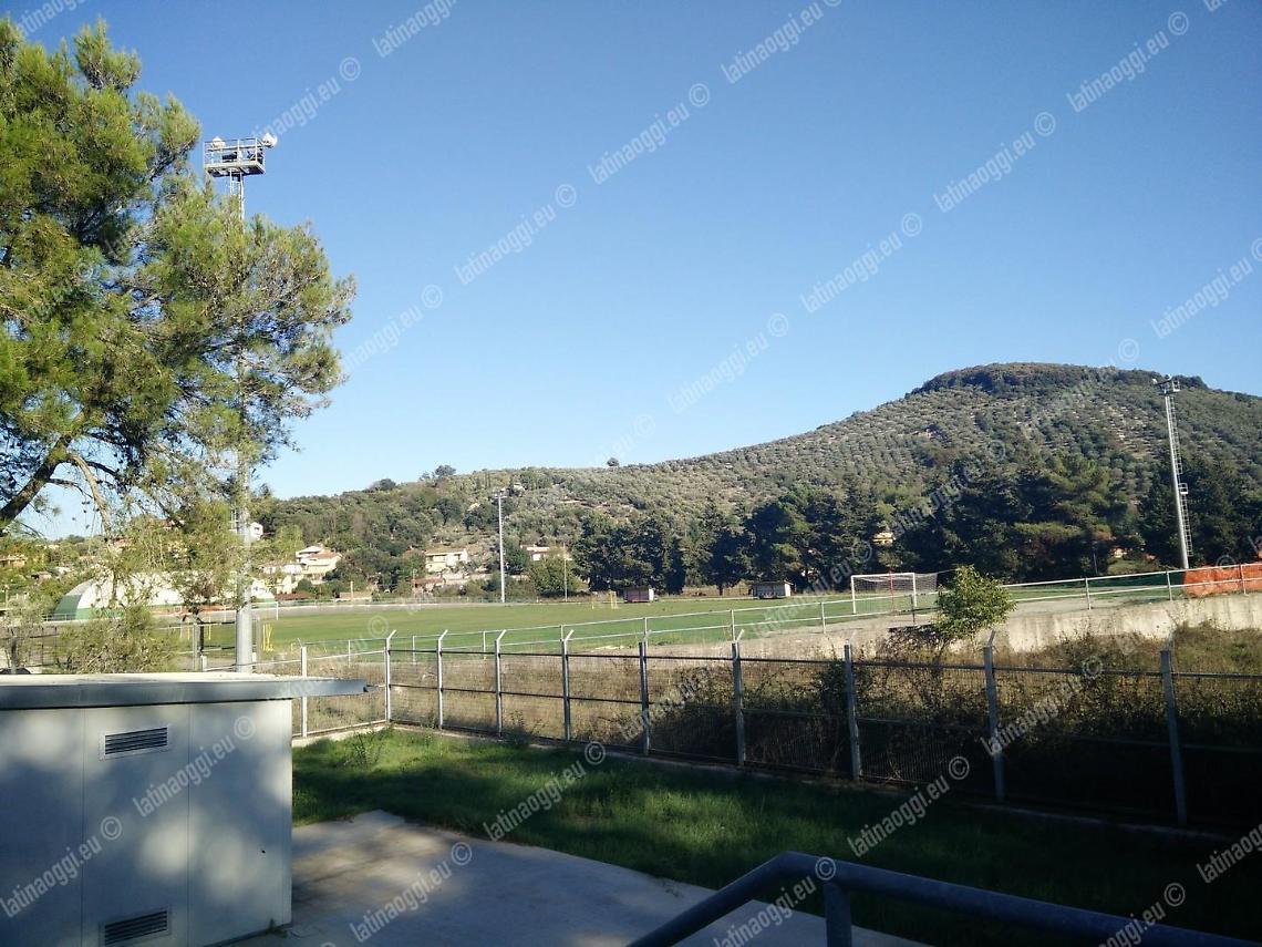 Presto i lavori di restyling per lo stadio &laquo;Orsini&raquo;, si va verso l'agibilit&agrave; della tribuna
