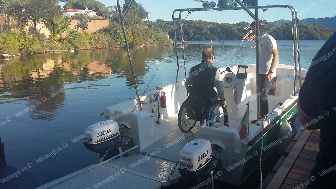 Tutti pronti a navigare con &laquo;Easy boat 2&raquo;, il varo presso il centro Mariremo della Marina Militare