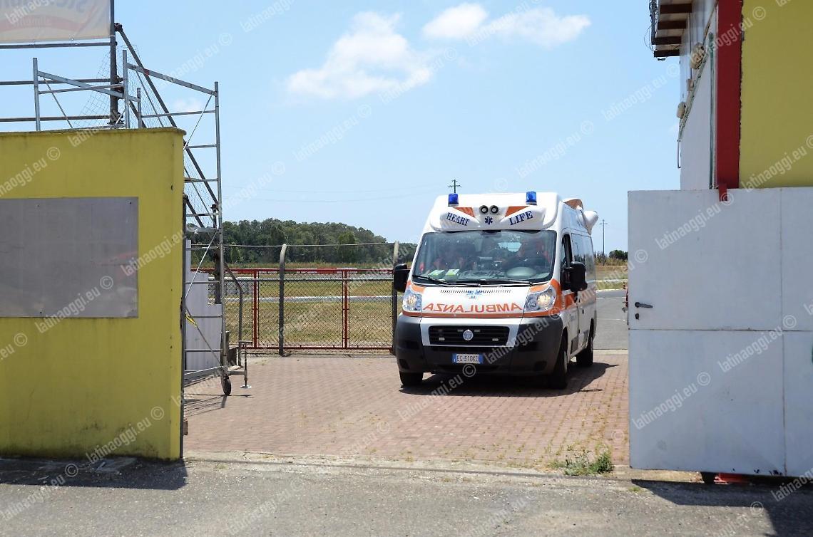 Incidente sul circuito del Sagittario, motociclista di 22 anni elitrasportato al Goretti