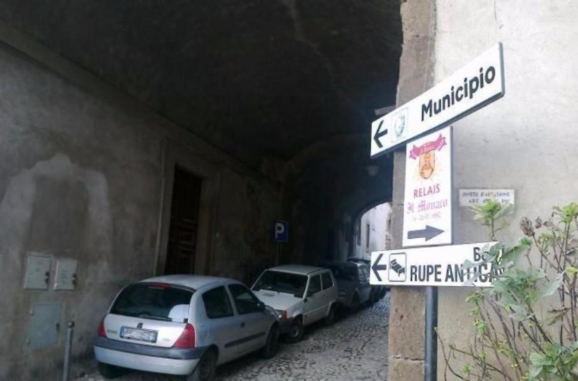 Decadenza di Sara Centofanti, bagarre in aula ma il Consiglio non decide