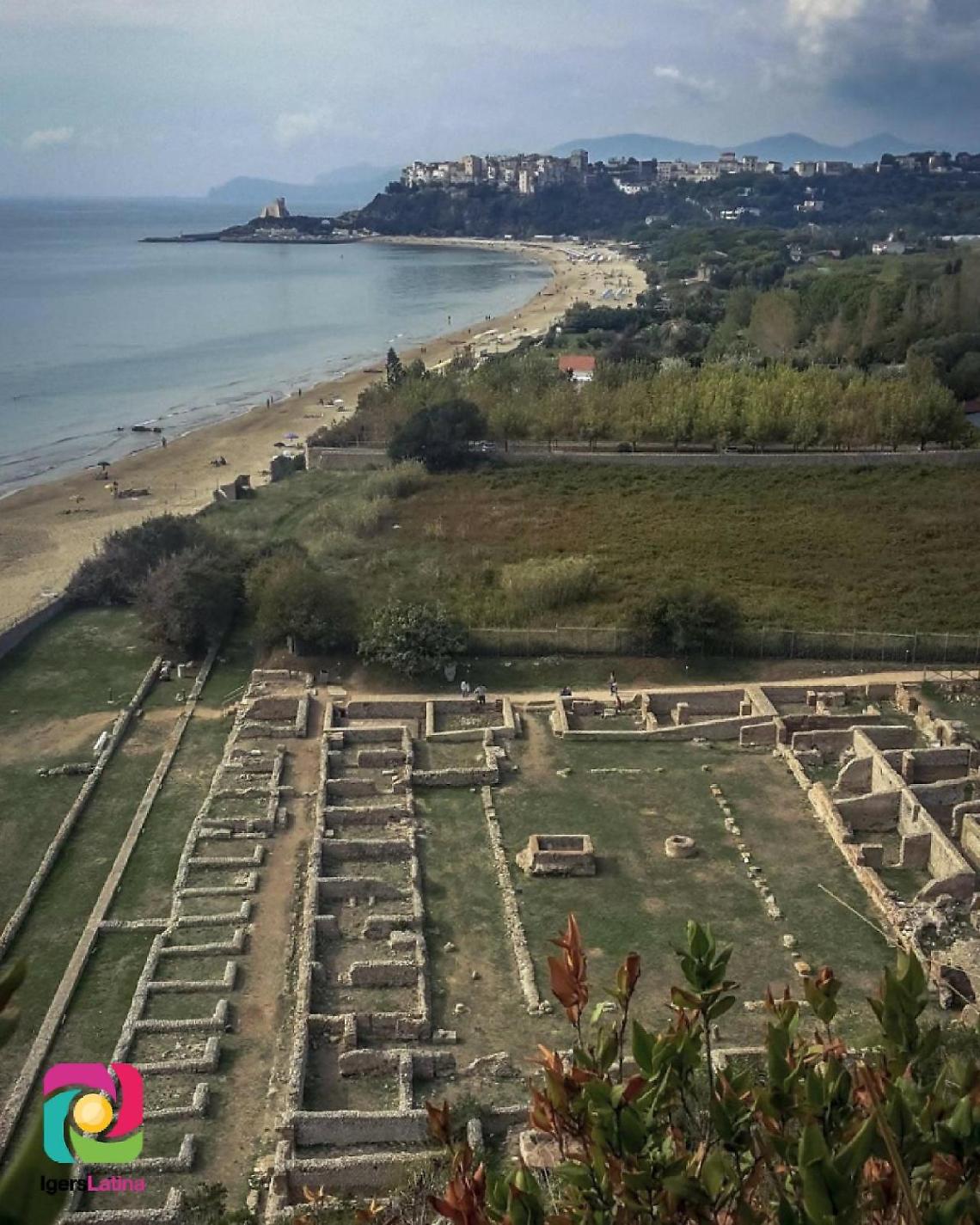 L'antica villa di Tiberio conquista la rete, lo scatto mozzafiato