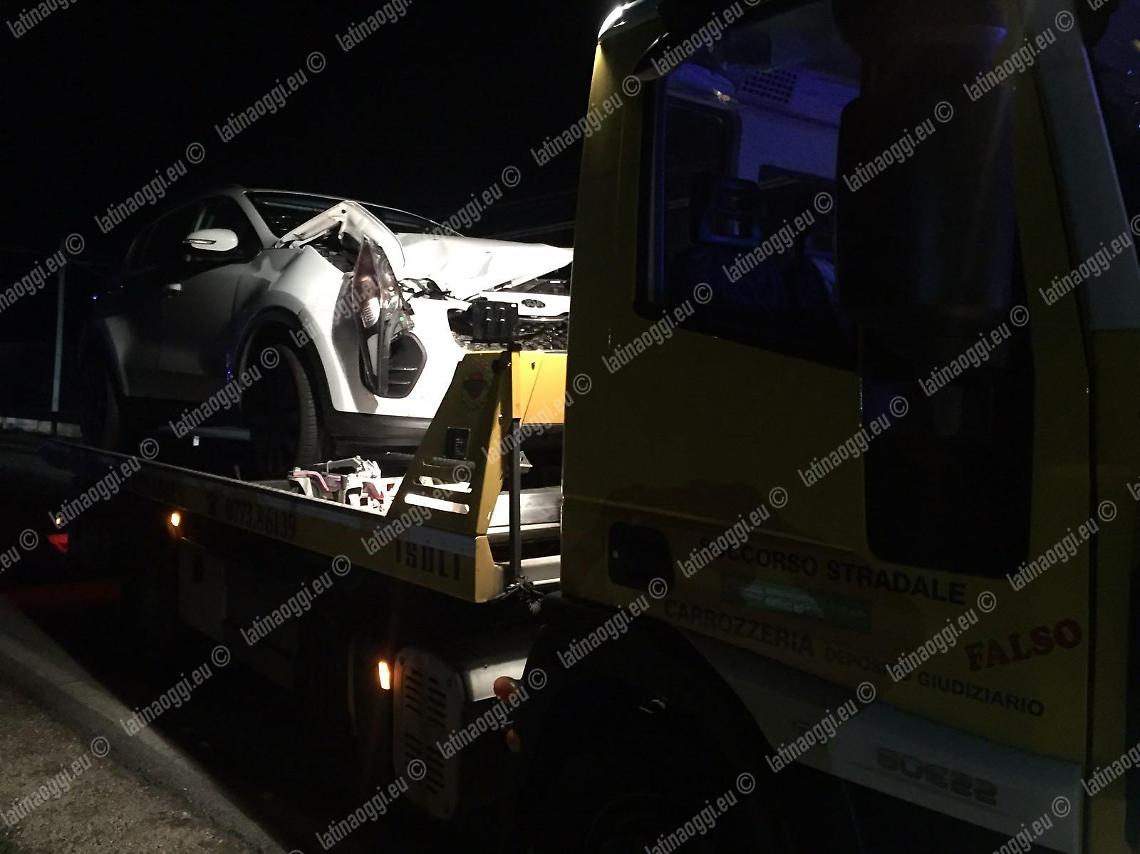 Anziano perde la vita sulla Migliara 53 investito da un'auto