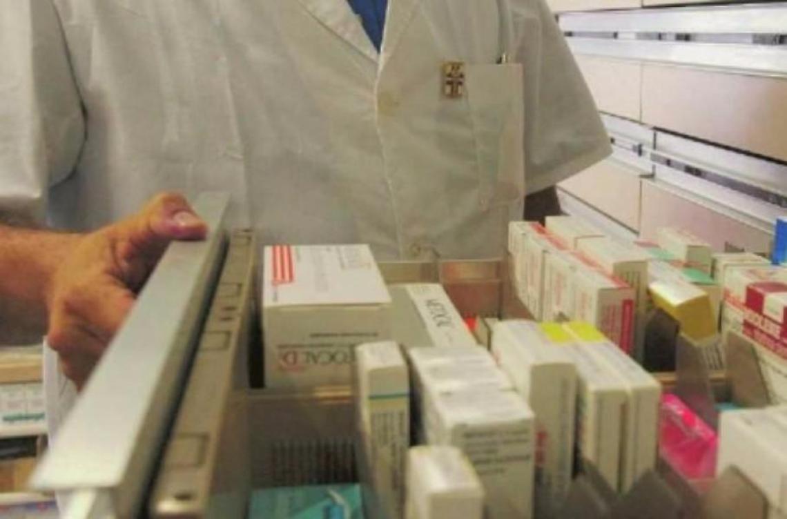 Niente vendita delle farmacie comunali: si va verso la gestione esterna