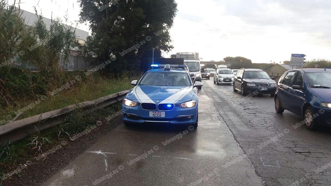 Travolto e ucciso sulla Pontina, la vittima &egrave; un 60enne di Aprilia