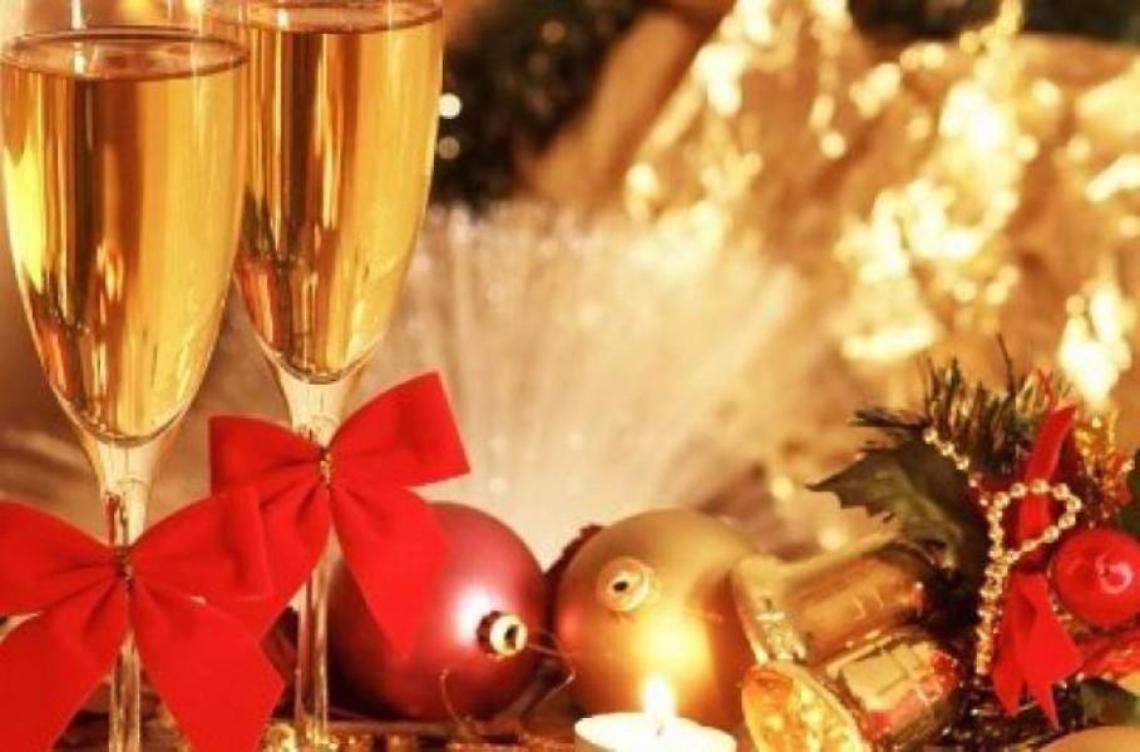 Niente fondi per gli eventi di Natale, scoppia la polemica