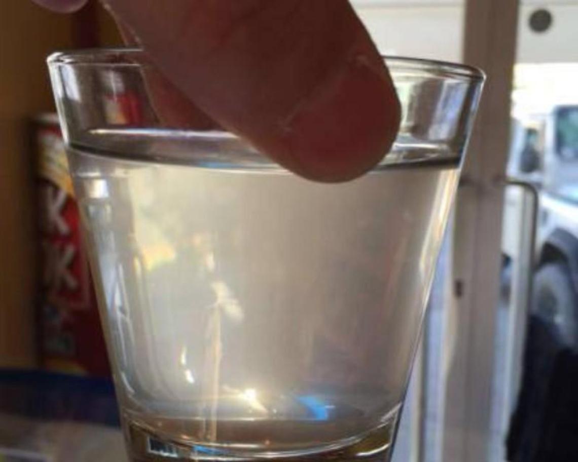 Esce acqua torbida dai rubinetti, i sindaci firmano le ordinanze