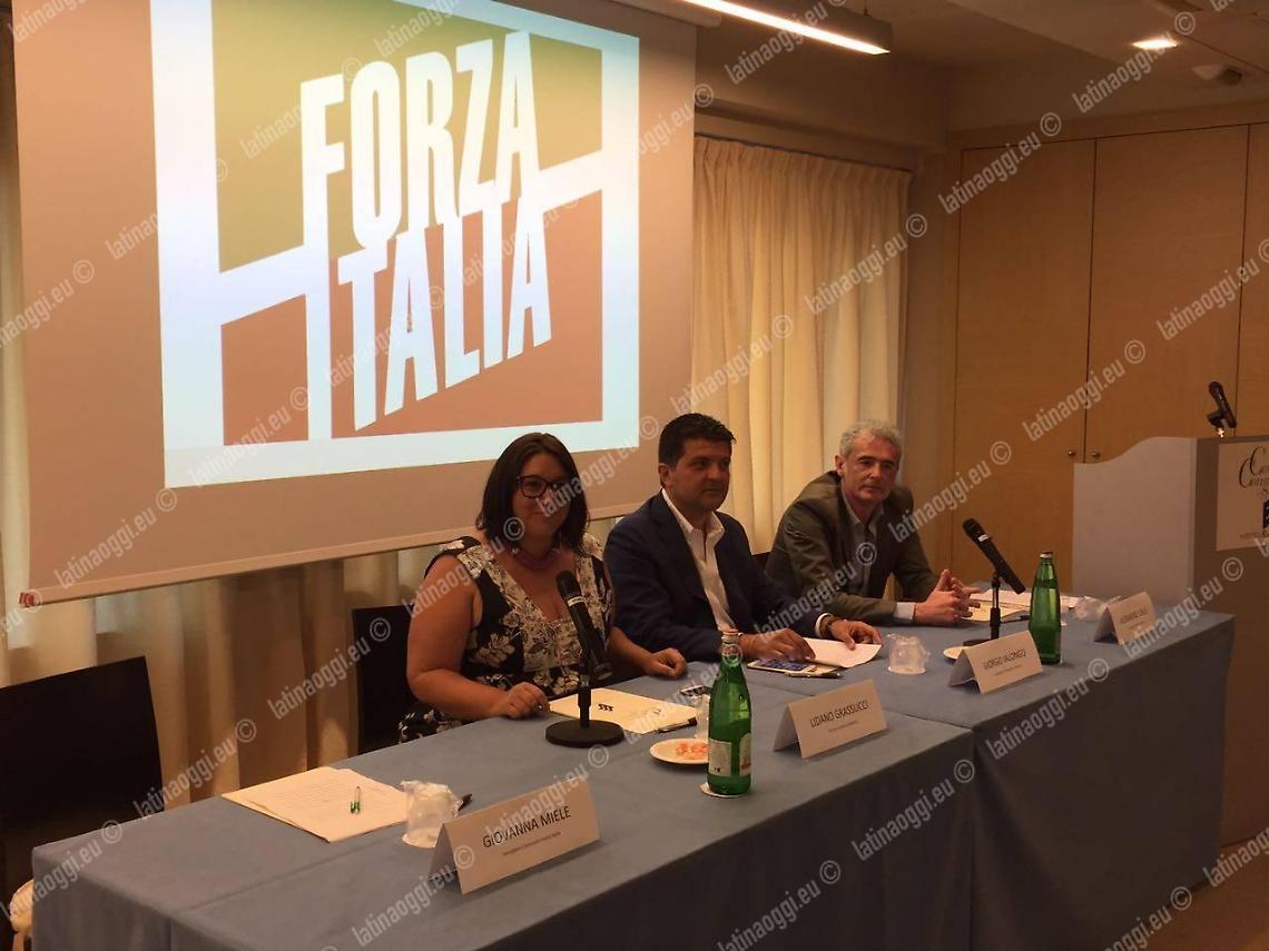 Gara dei servizi sociali annullata dal Tar, Forza Italia attacca