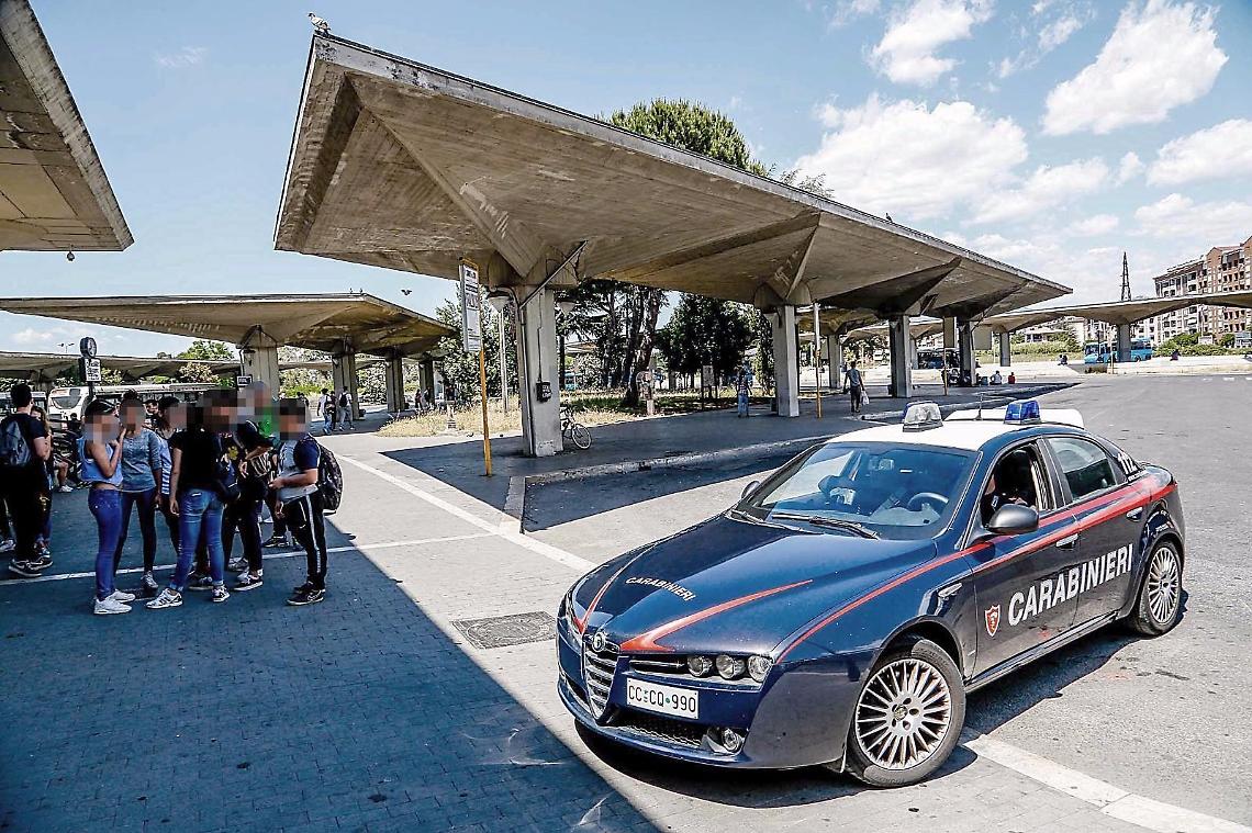 Scippo alle  autolinee, fermato un sospettato