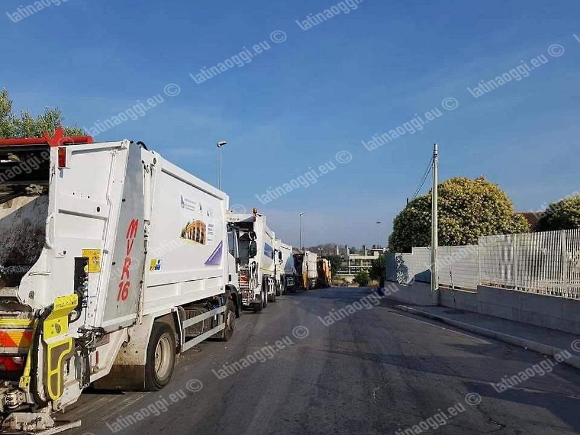 Emergenza rifiuti, Aprilia "salva" Roma ma in città scatta la rivolta