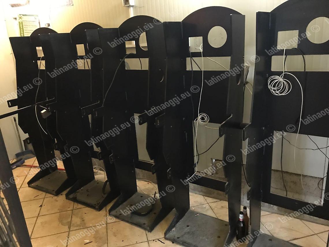 Bar  di nuovo nel mirino, i ladri svuotano le slot machine