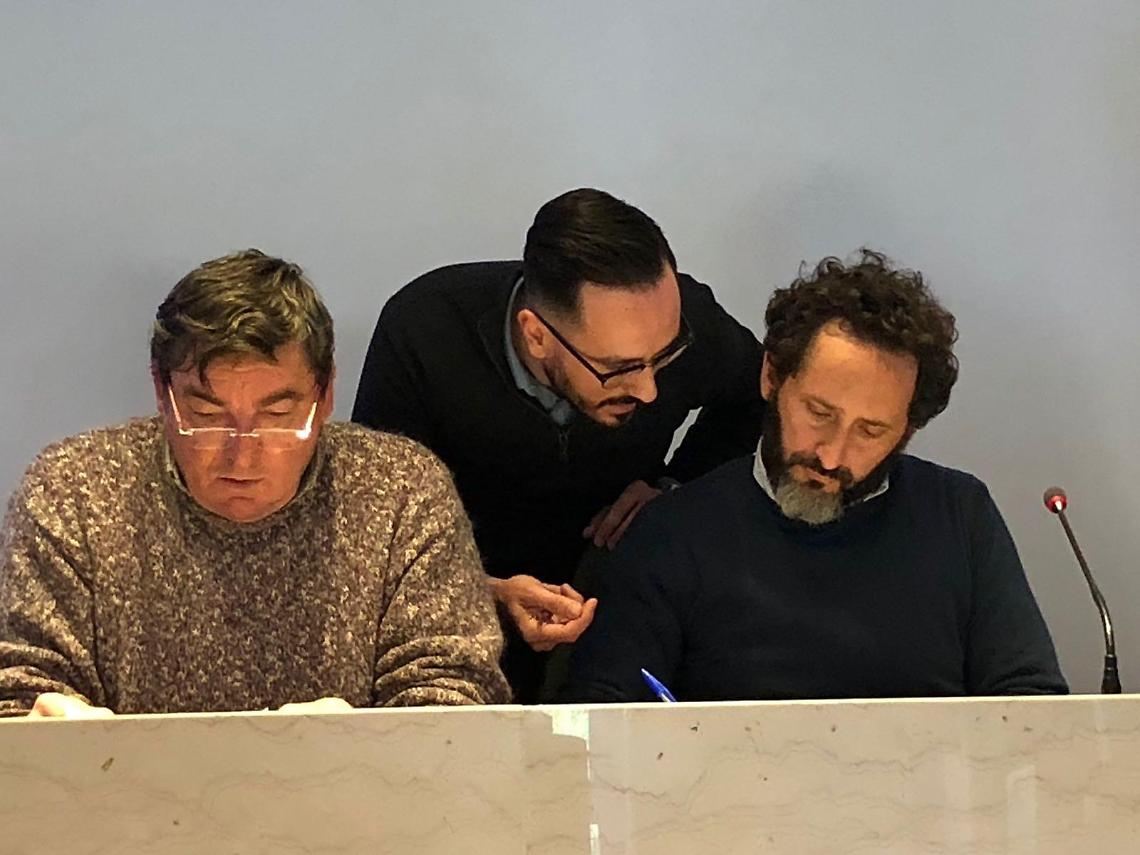 Centrale biogas, lite in commissione Ambiente tra Lessio, Bellini e Cardamone