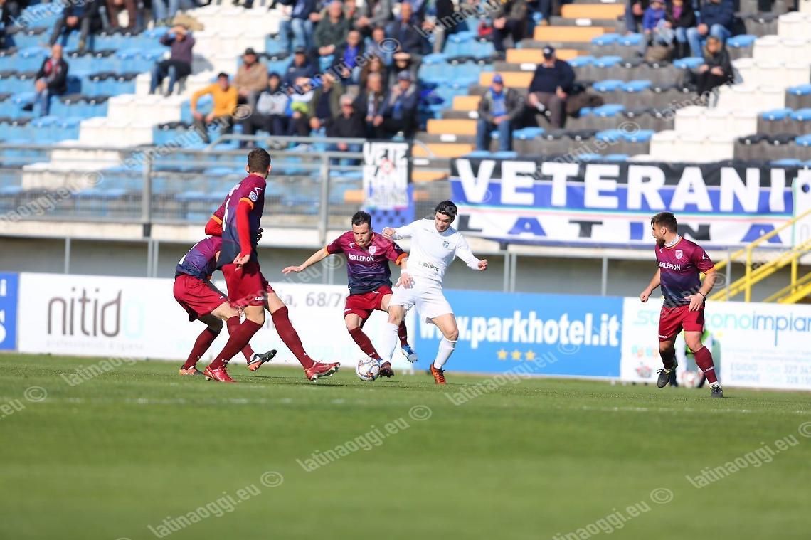 Latina padrone al Francioni. Con la Lupa Roma largo successo per 5-1
