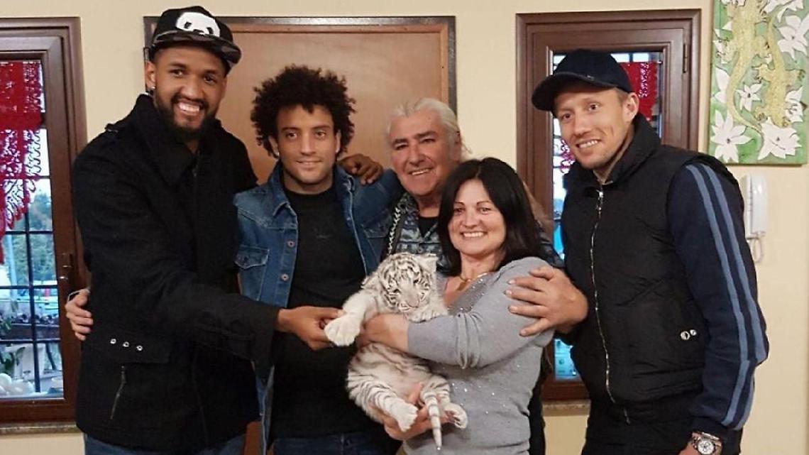 Tigre bianca nasce al Parco delle Star: "battesimo" con tre giocatori della Lazio