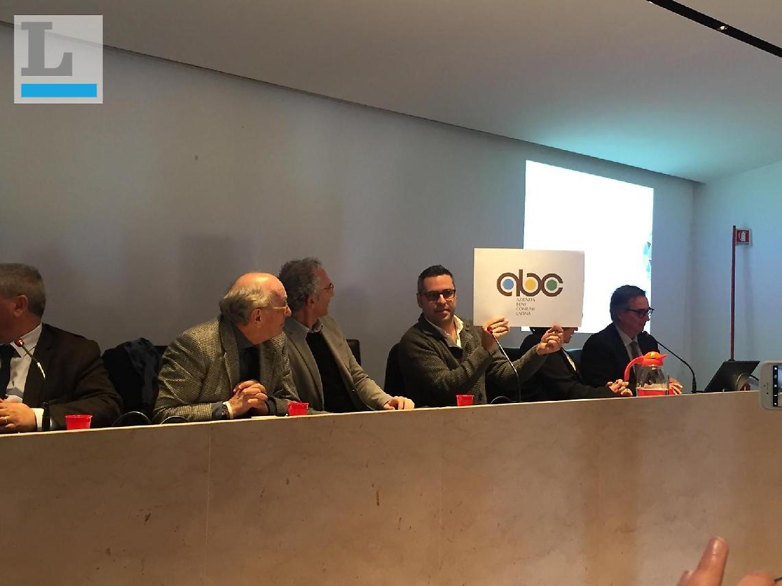 Azienda speciale, primi guai: Cupellaro si dimette dal Cda