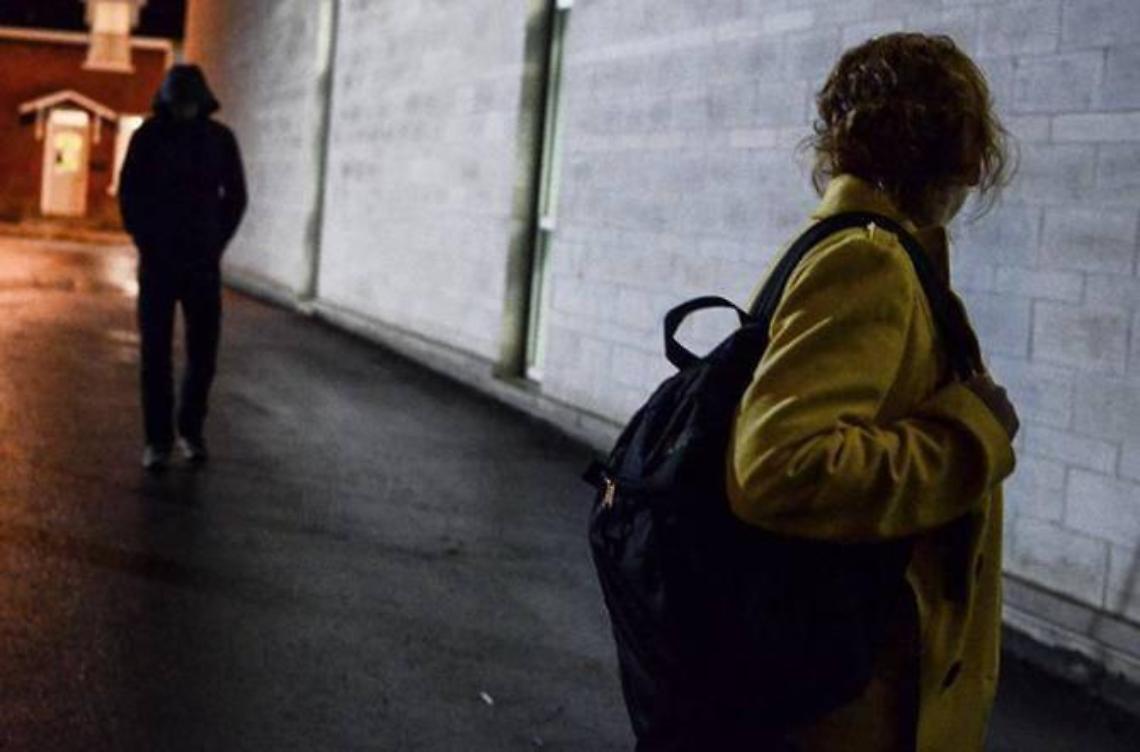 Stalking, tutti i numeri: dai rinvii a giudizio agli arresti